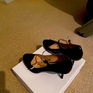 Black patent leather Mary Jane heels